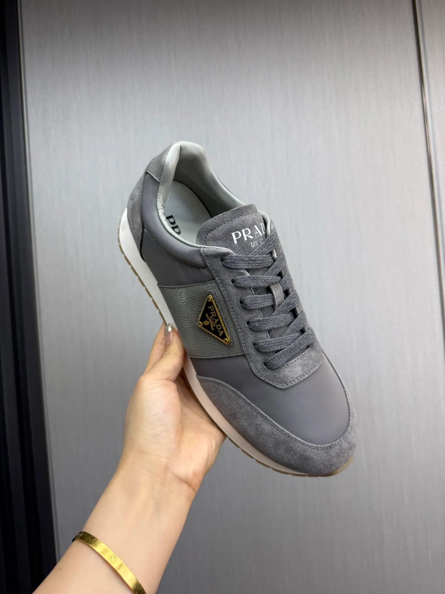 Men's shoes 💰740💰 [PRADA] New models synchronized with the official website, high-quality shipments ✔️Hot-sellers🔥 Original cowhide with imported waterproof fabric + cowhide lining, 1🆚1 replica, original bottom, 38-45 (men's 45 is custom-made and cannot be returned)